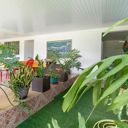 Nunaatini Lodge Faaa Luaran gambar
